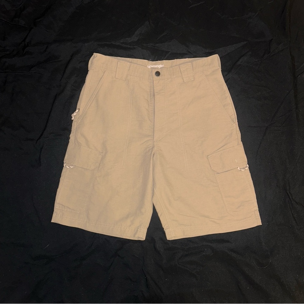 Wrangler Men's Beige Cargo Shorts